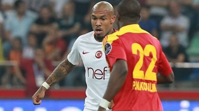 Galatasaray'da Nigel de Jong şoku