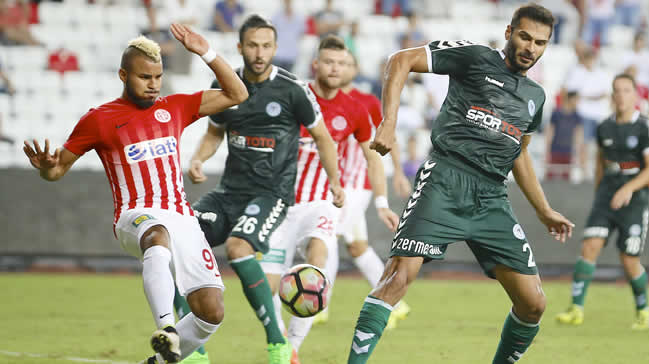 Konyaspor Antalya deplasmanında güldü