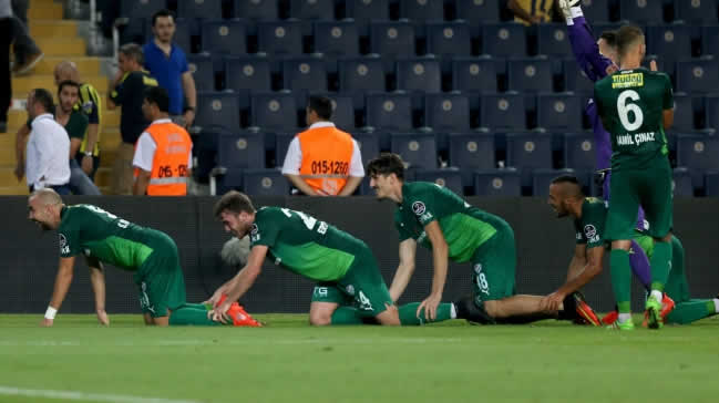 'Aziz müthiş bir kurtarış yaptı'