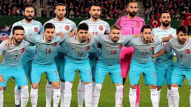 Türkiye FIFA sıralamasında geriledi