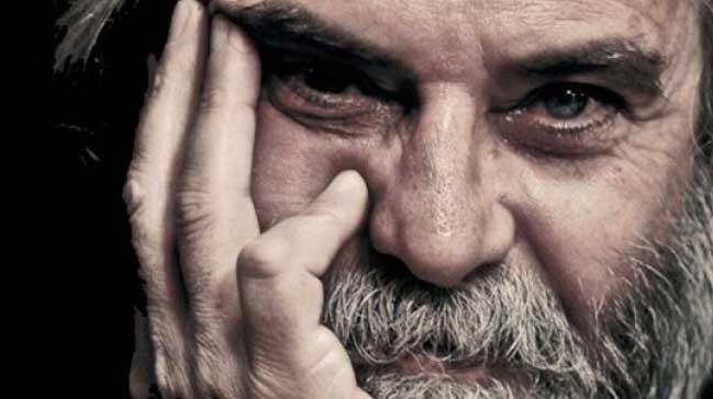 Beşiktaş'tan Tarık Akan'a başsağlığı mesajı