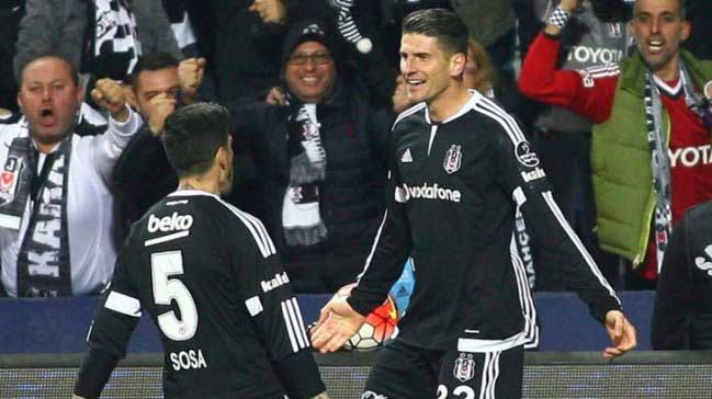 Beşiktaş'tan giden yıldızlar tel tel dökülüyor!