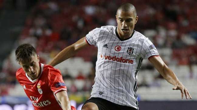 Gökhan İnler 40 yıllık Beşiktaşlı gibi!