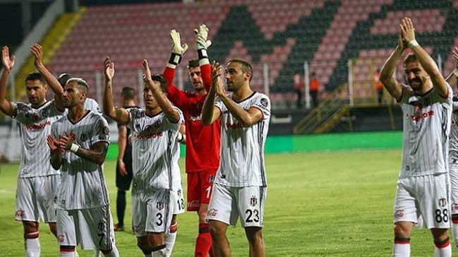 Beşiktaş derbide tam kadro