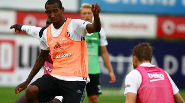 Beşiktaş derbiye hazırlanıyor