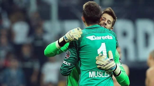 İkişer gol yiyerek yıldızlaştılar