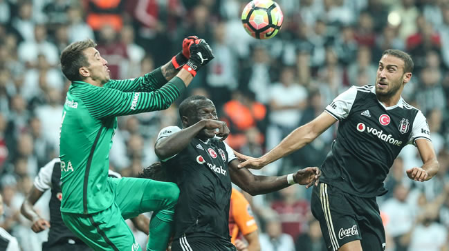 Galatasaray'da Muslera krizi!