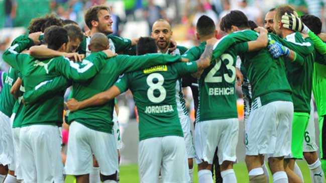 Bursaspor'da ikincilik coşkusu!