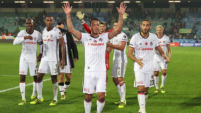 Adriano: Dış etkenler var ama...