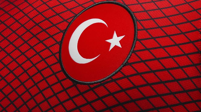 Yıldız futbolcu yeniden Milli Takım'da!