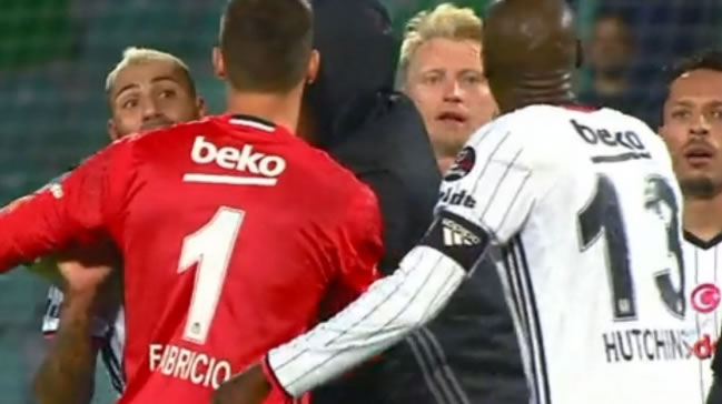 Beşiktaş'ın yıldızları birbirine girdi!