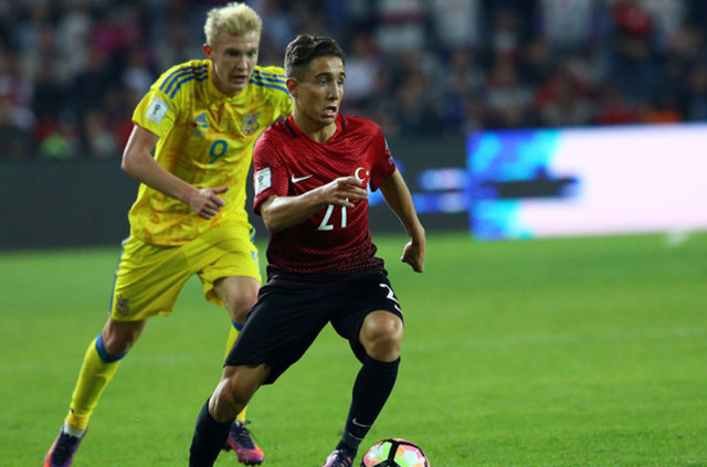 Emre Mor, Arda Turan'dan...