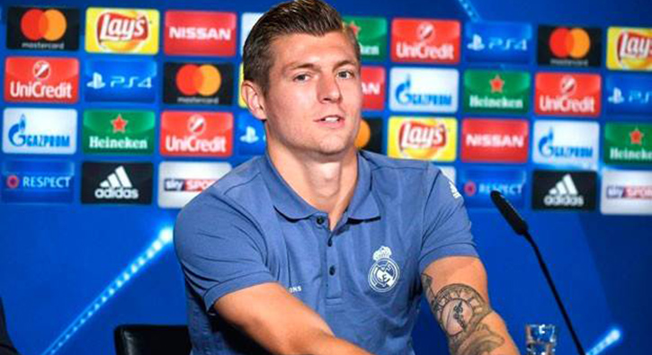 Tarihe geçen imza! Ücreti dudak uçuklattı...