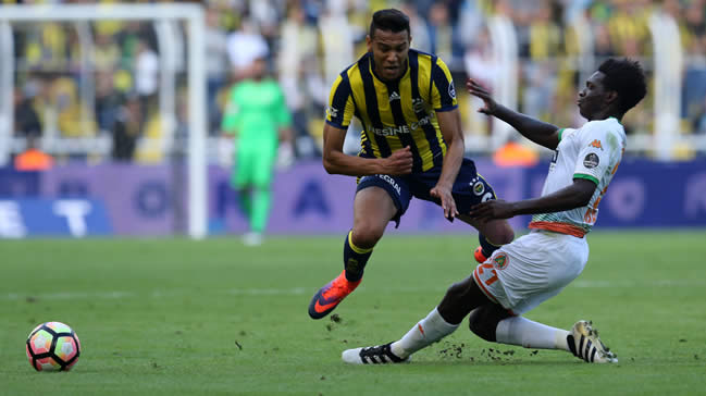 Fenerbahçe'ye bir çelme de Alanya'dan!