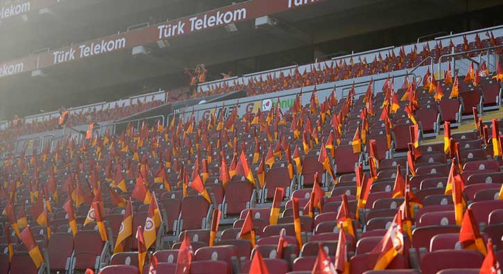 Galatasaray Yönetimi'nden taraftara sürpriz!