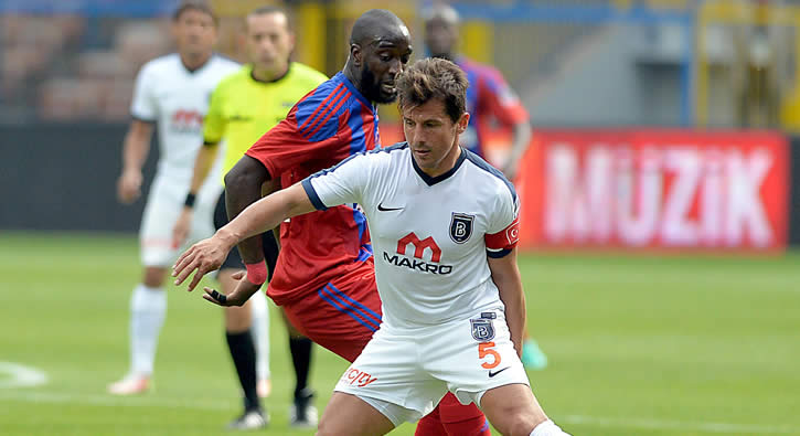 Başakşehir'in yürüyüşü sürüyor!