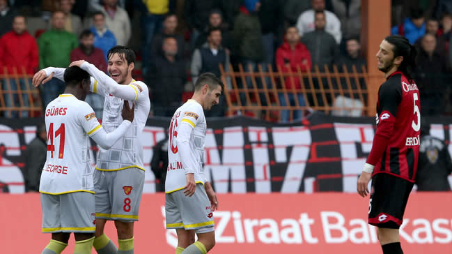 Göztepe kupada 3 golle turladı