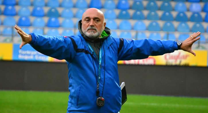 Fenerbahçeli iki yıldızı istiyor!