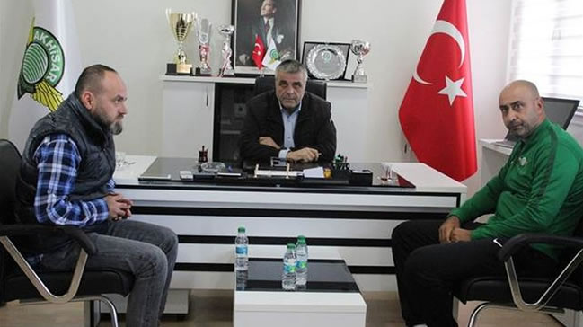 Akhisar'da iki futbolcu kadro dışı!
