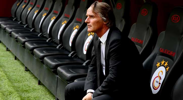 Jan Olde Riekerink'ten derbide üçü bir arada!