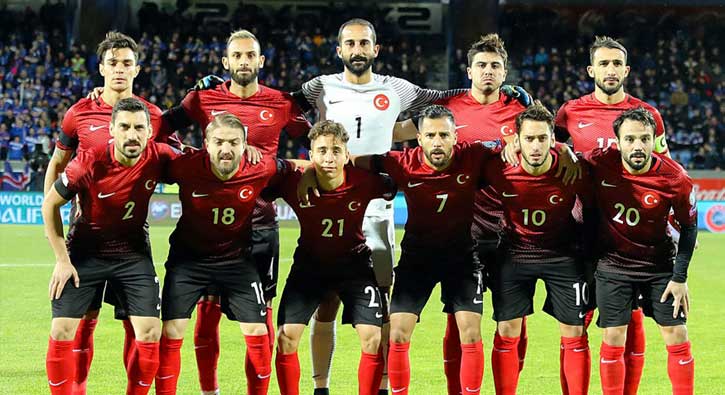 A Milli Takım'da şok sakatlık! Kadrodan çıkarıldı...