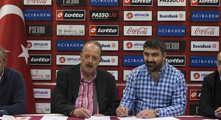 Ümit Özat imzayı attı!