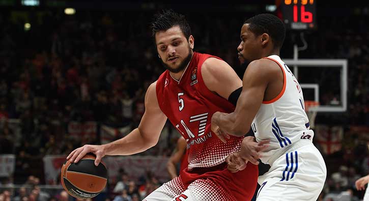 İtalya'da Anadolu Efes'e şok skor