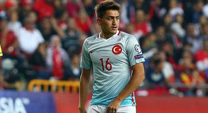 Altınordu milli yıldızları gururla izliyor