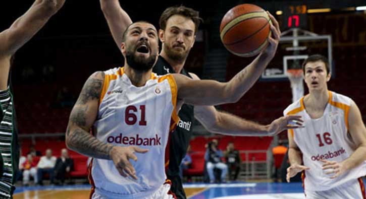 Abdi İpekçi'de dev derbi!