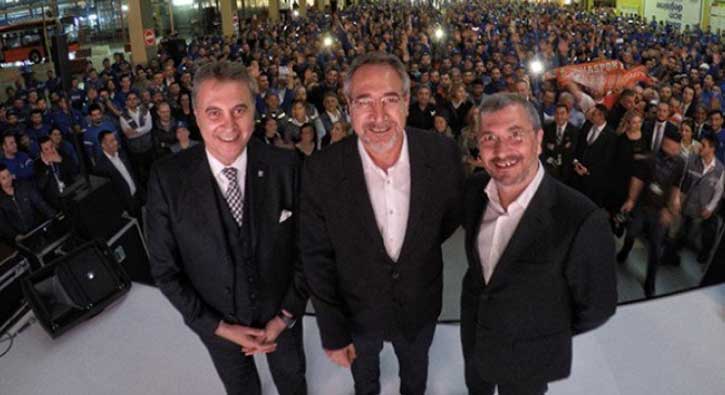 Adana'da centilmenlik mesajları