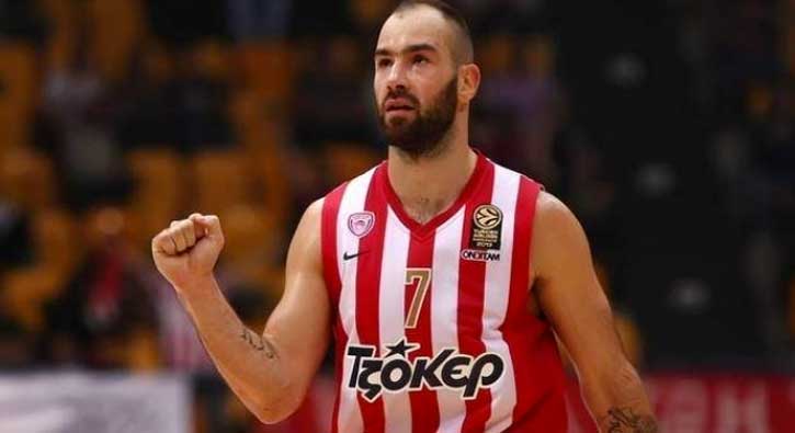 Euroleague'deki Yunan derbisinde gülen Olympiakos