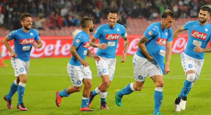Napoli, deplasmanda Udinese'yi 2-1 yendi