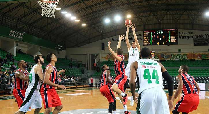 Darüşşafaka Doğuş'tan farklı galibiyet