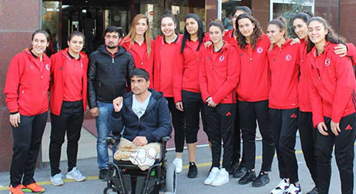 Potanın Perileri'nden gazilere ziyaret