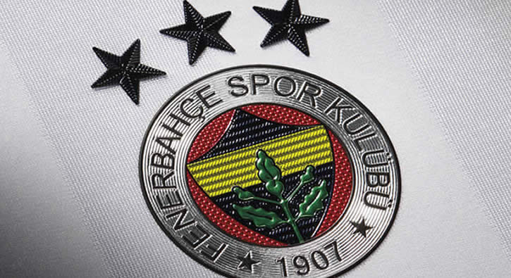 Fenerbahçeli futbolcu ülkesine gitti!
