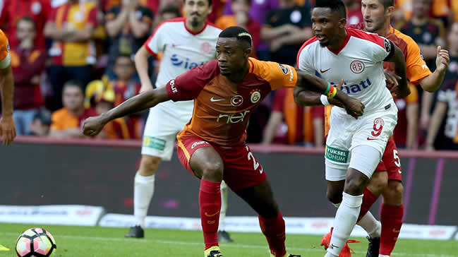 Galatasaray'da Chedjou'nun bileti kesildi