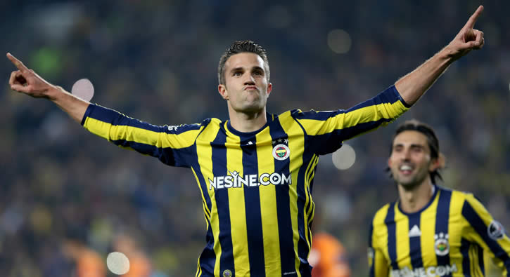 2016'nın en golcüsü Robin van Persie