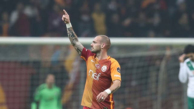 Sneijder'ı kendine getiren mesaj