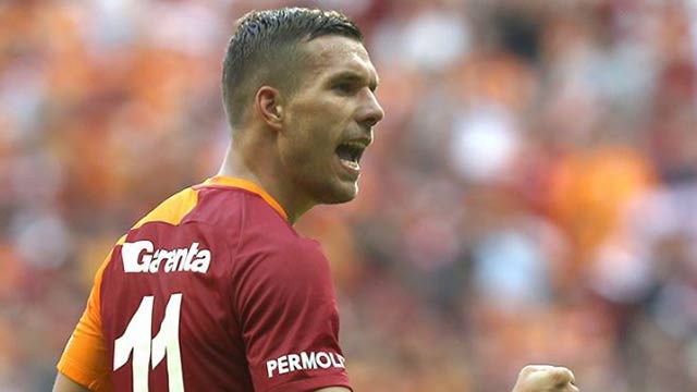 Çin'den Podolski'ye servet gibi teklif