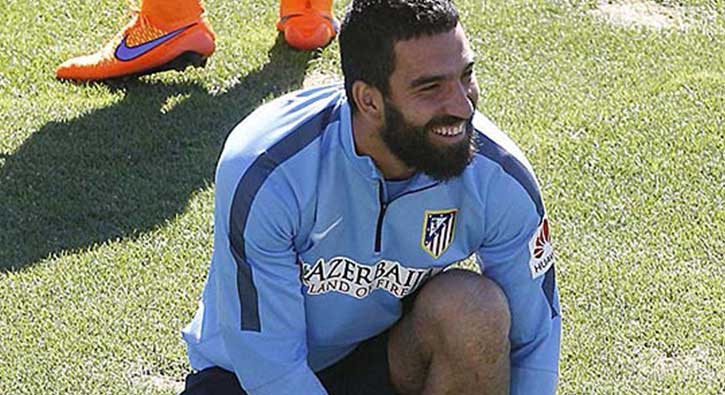 Barcelona'da Arda Turan sevinci