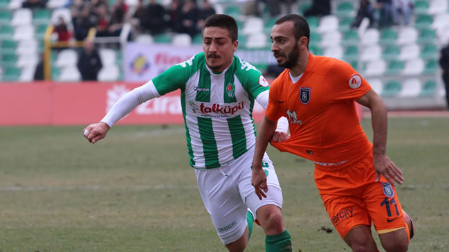 Başakşehir kupada tek golle güldü