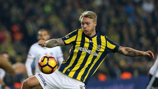Kjaer şoku! Transfer görüşmesi yapmaya gitti