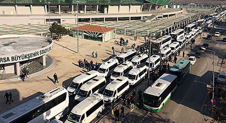 Bursa taraftarından Beşiktaş çıkarması