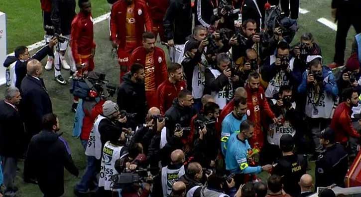 TT Arena'da çevik kuvvete büyük destek