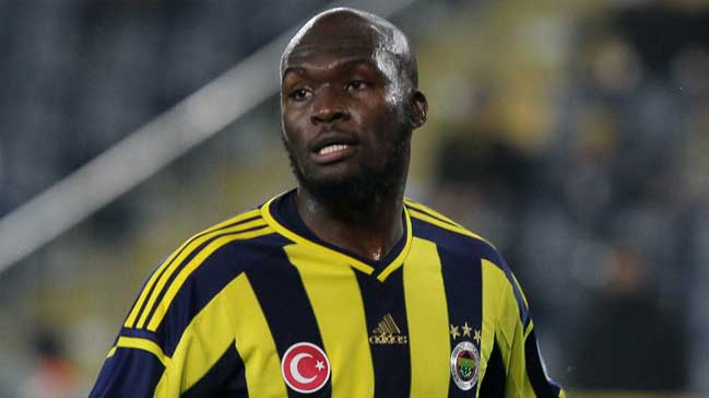 Moussa Sow, Cüneyt Çakır'a isyan etti!