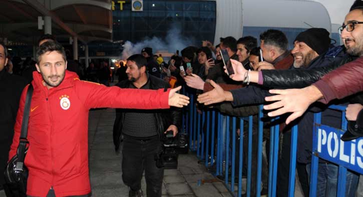 Galatasaray'a coşkulu karşılama