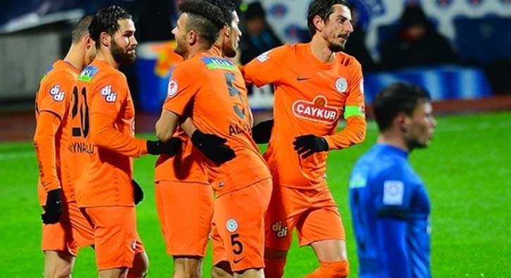 Çaykur Rizespor, Kasımpaşa'ya gol yağdırdı