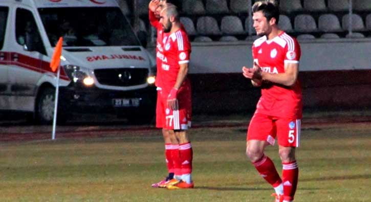 Elazığ'da kazanan Tuzlaspor oldu!