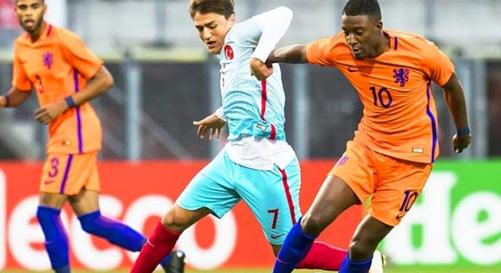 Wolfsburg transferi resmen açıkladı