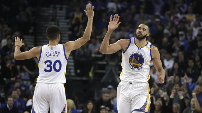 NBA'de favoriler zorlanmadan kazandı